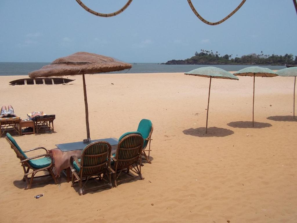 Tivai Beach Cottages Calangute Ngoại thất bức ảnh